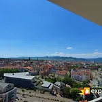 Bel Appartement Avec Vue Splendide Sur Toute La Ville De Colmar - Parking Gratuit