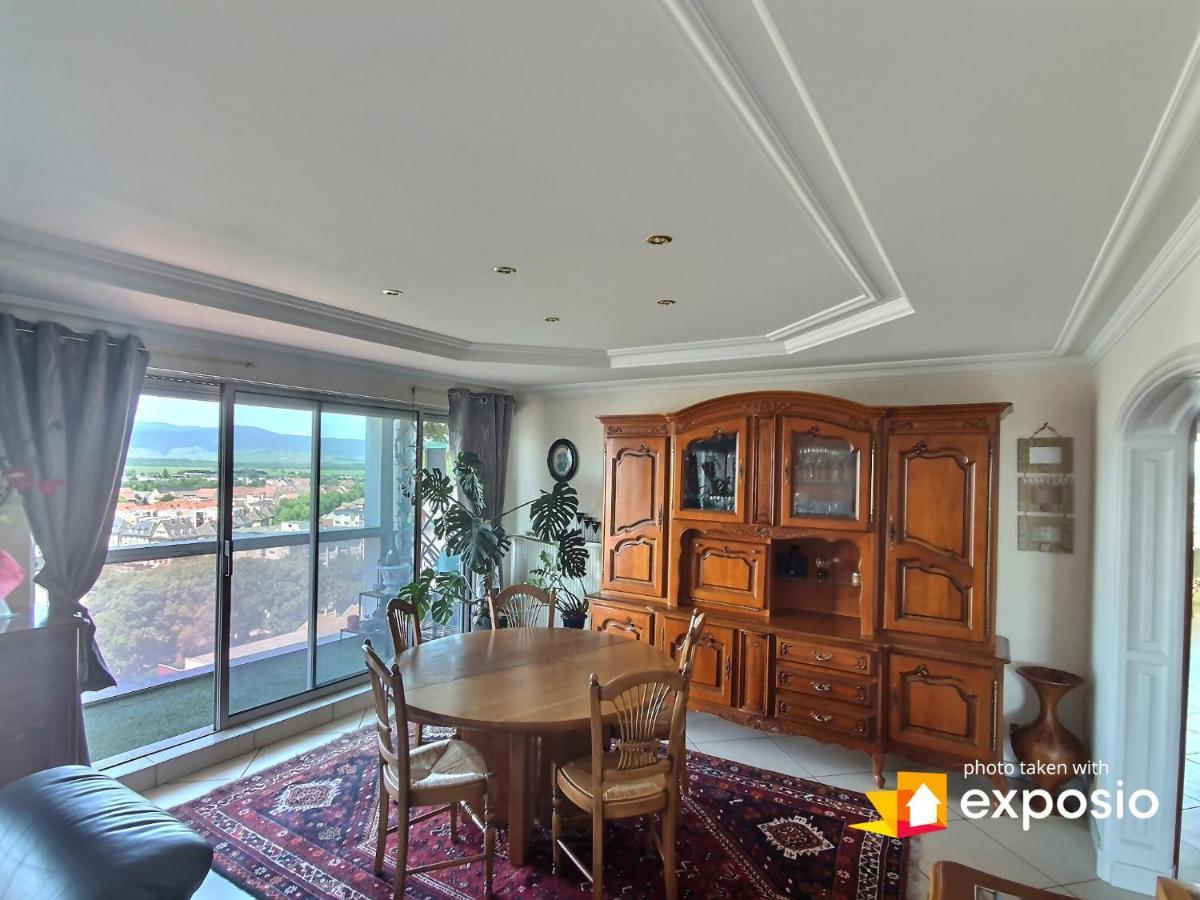 Apartment Bel Avec Vue Splendide Sur Toute La De - Parking Gratuit Colmar